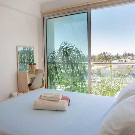 Lägenhet Magesticview Seafront *