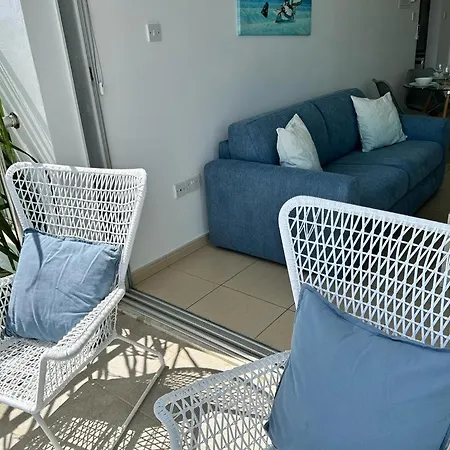 Magesticview Seafront Apartment *