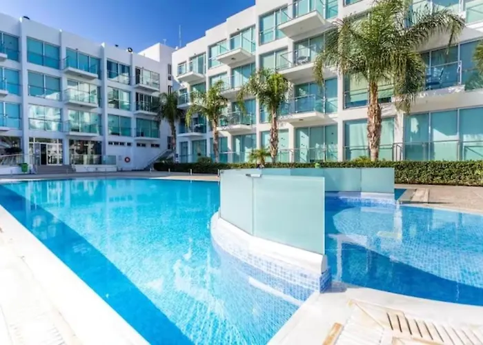 Magesticview Seafront