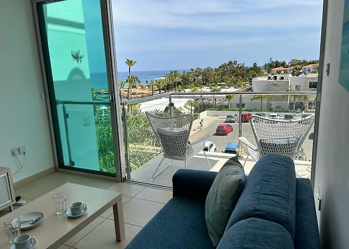 Magesticview Seafront *