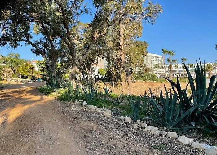 Magesticview Seafront Protaras