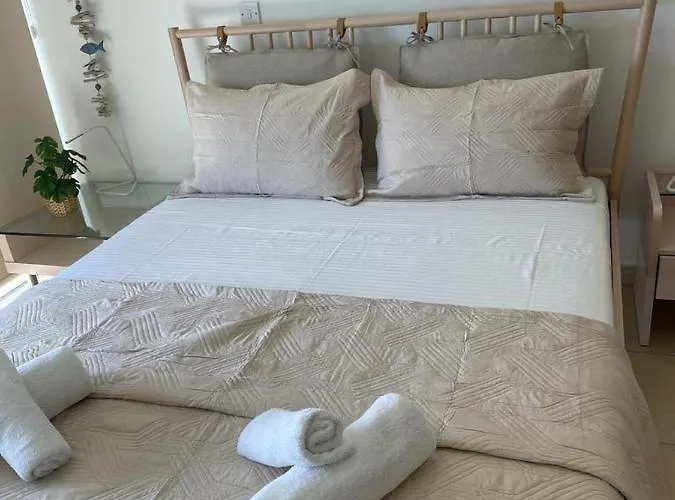 Magesticview Seafront Apartamento Protaras